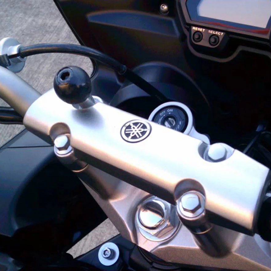 RAM-B-367-UN10U large X-Grip für große Smartphones -Motorrad Lenkerklemmebasis M8-Schraube 13